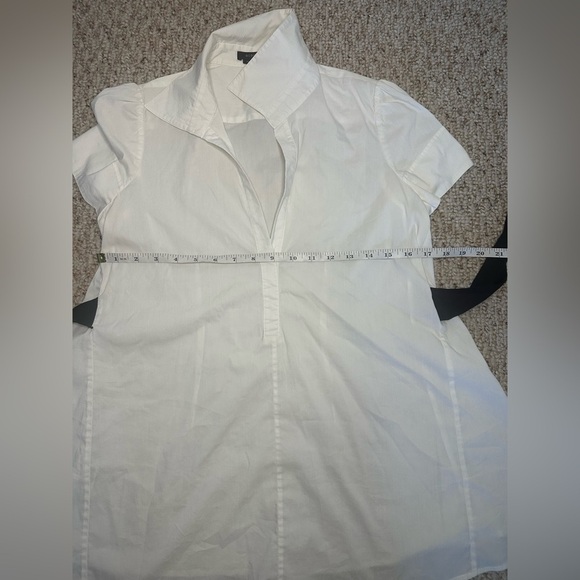 BCBG MaxAzria White Fitted Blouse with Tie Front Size M - Picture 8 of 10